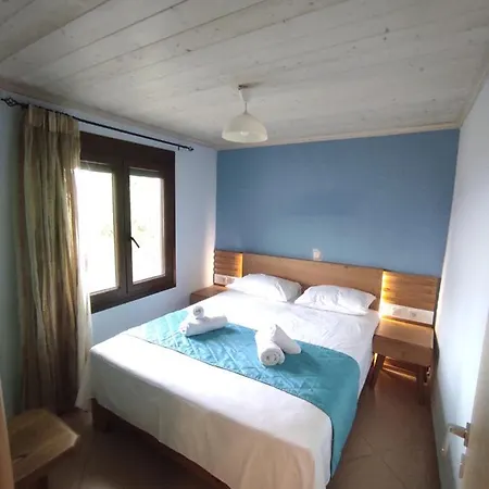 Poli's Ideal - Fully Renovated ! Сasa de vacaciones *